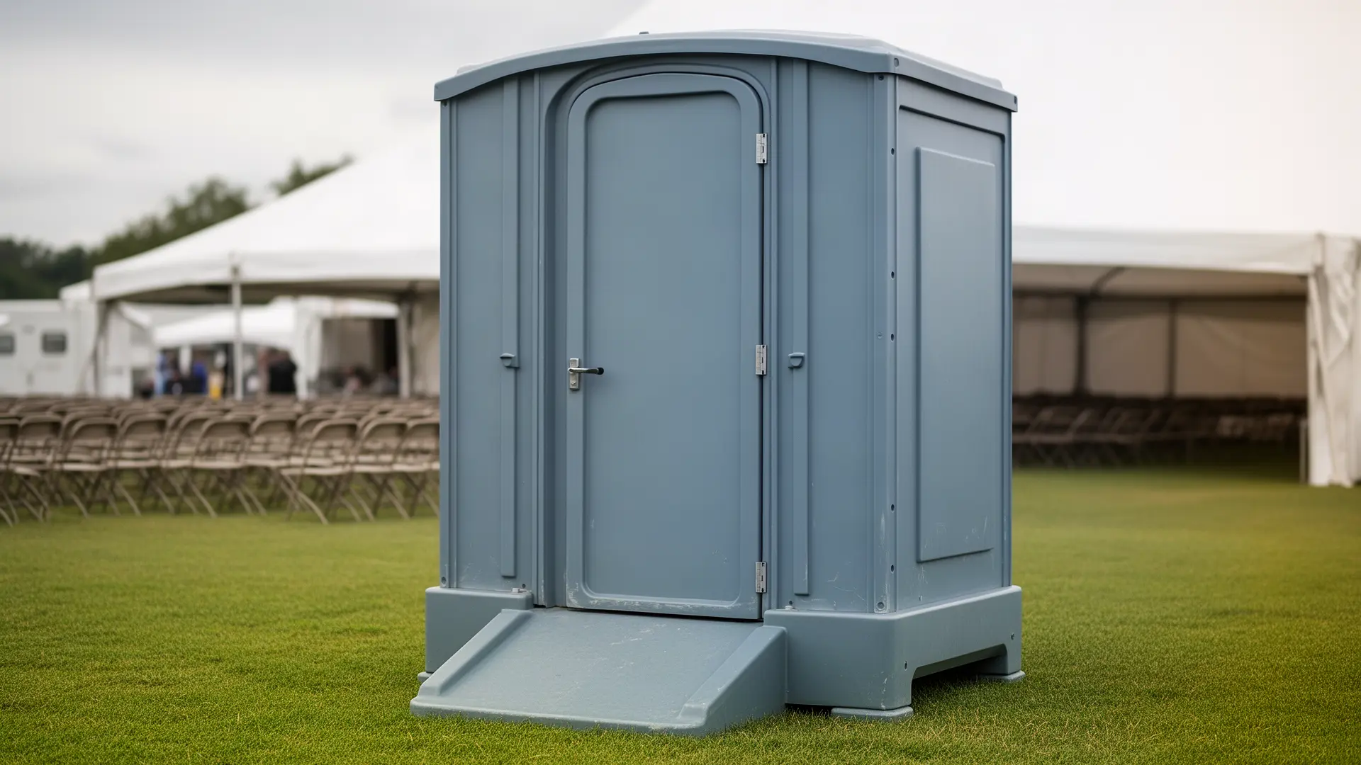 Clean porta potty unit from Gray Beach Porta Potty Rental in Boston, MA